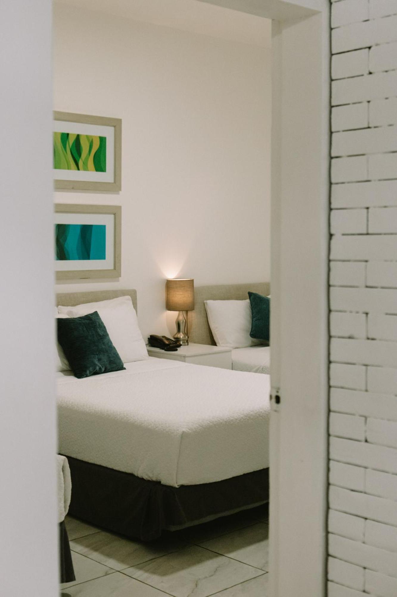 מנטה Manakin Hostal & Resto מראה חיצוני תמונה